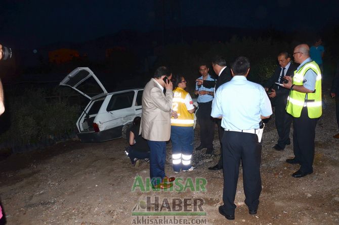 Yunus Emre Belediye Başkanı Çerçi ve Ak Parti İl Başkanı Baybatur Akhisar’da Kaza Yaptı